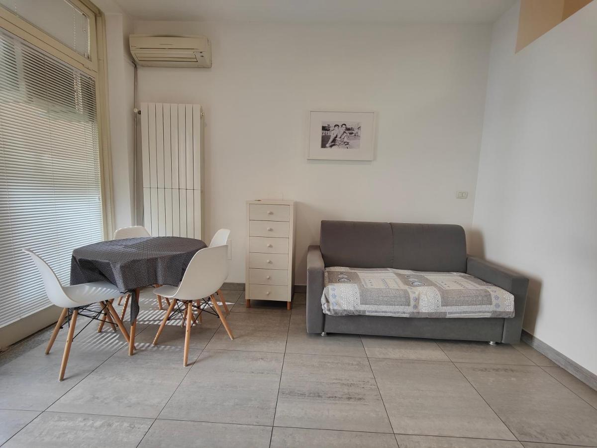 Hostdomus - Terry Suite ตูริน ภายนอก รูปภาพ